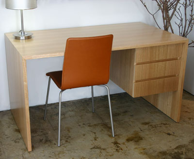 alpha desk